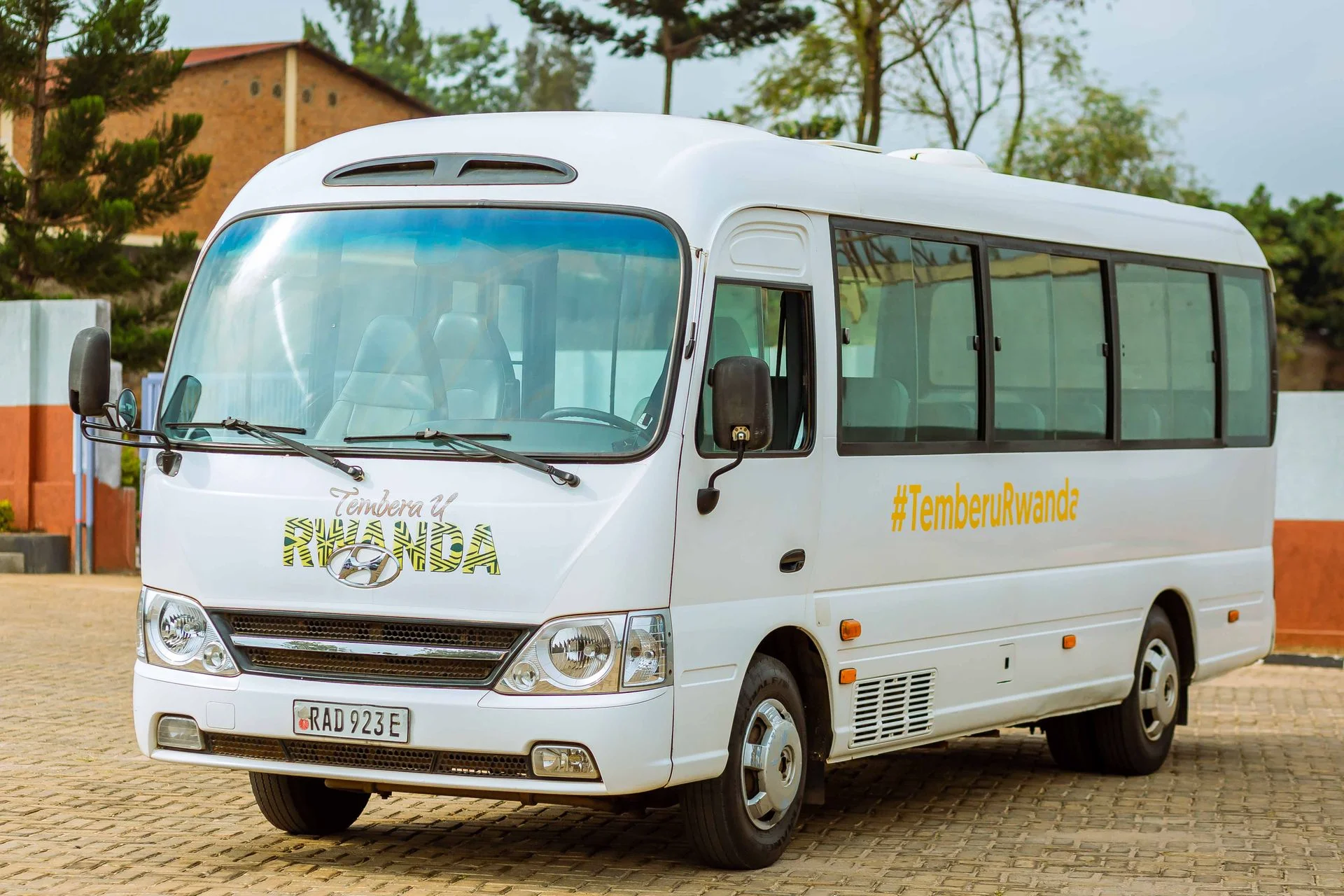 Minibus 30 seats
